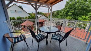 Balkón alebo terasa v ubytovaní Apartments in Balatonfüred - Balaton 27839