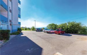 Fotografie z fotogalerie ubytování Cozy Apartment In Crikvenica With Wifi v destinaci Crikvenica