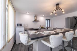 Kuchnia lub aneks kuchenny w obiekcie Apartment Josip Brusic