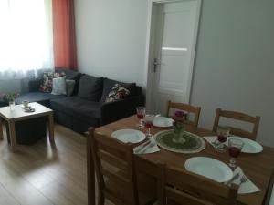 Część wypoczynkowa w obiekcie Apartament Parkowy 2 pokojowy