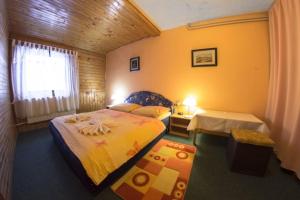 Voodi või voodid majutusasutuse Hotel Fran toas