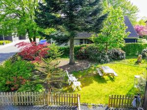 Gallery image of 5 minute walk to Lego house - private studio apartment with Garden in Billund