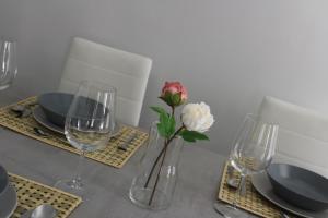 Nápoje v ubytování INCREIBLE APARTAMENTO CENTRO GRANADA ALHAMBRA