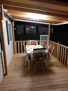 Balkón alebo terasa v ubytovaní mobile home entierement équipé