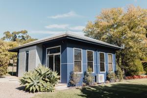 Gallery image of S T U D I O 22 Peaceful Retreat with Garden Views in Port Lincoln