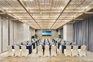 Posezení v ubytování Shenzhen Grand Skylight Garden Hotel + 37 fotografií