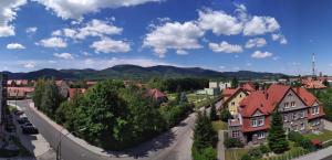 Nespecifikovaný výhled na hory nebo výhled na hory při pohledu z apartmánu