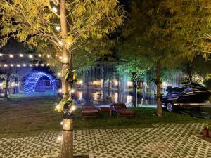 حديقة خارج Bohemia