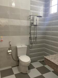 Ванна кімната в Ketsara Hotel