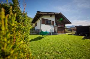 Vonkajšia záhrada v ubytovaní Chalet Appartement Alpenherz