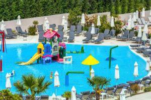 Bazén v ubytovaní Anna Hotel alebo v jeho blízkosti + 37 fotografií