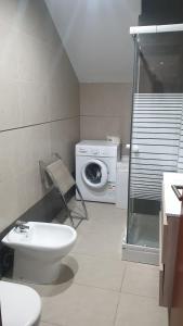 Koupelna v ubytování Apartamento Málaga, en El Palo + 10 fotografií