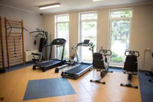 Posilňovňa alebo fitness centrum v ubytovaní Marta Medical