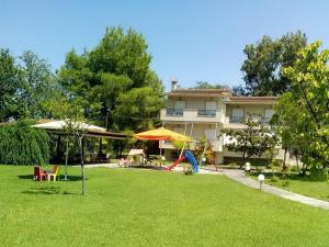 Gallery image of Elia Apartments in Oreoí
