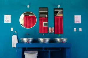 Ένα μπάνιο στο Peace Hostel MX +45 φωτογραφίες