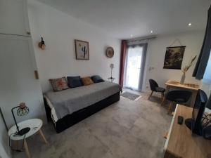 Fotografia z galérie ubytovania la Colinière, joli studio en pleine nature v destinácii Aix-en-Provence