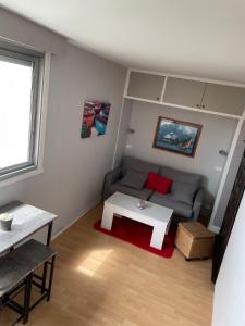 Posezení v ubytování Studio avec parking 100 m départs pour les iles