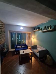 Część wypoczynkowa w obiekcie Spacieux appartement dans une résidence avec piscine