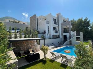 a view of a villa with a swimming pool at Villa Pine in Bar