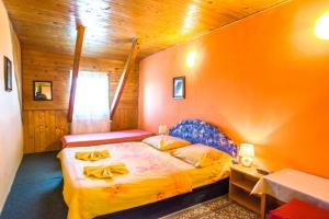 Voodi või voodid majutusasutuse Hotel Fran toas