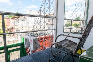 En balkon eller terrasse på FLAT ACONCHEGANTE