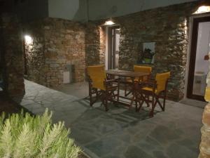Posezení v ubytování Madilida Sifnos Apartment