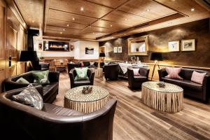 Posezení v ubytování Hotel Tannbergerhof im Zentrum von Lech