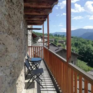 A balcony or terrace at Casa Vacanze Nebin