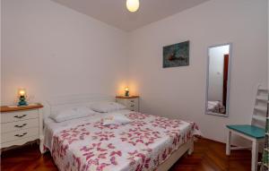 Postel nebo postele na pokoji v ubytování Holiday Home Prizba Bb