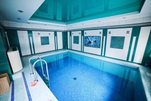 Bazén v ubytování Visak Hotel nebo v jeho okolí