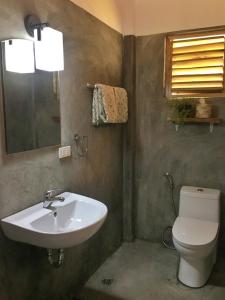Koupelna v ubytování Yas villas homestay