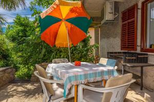 Vonkajšia záhrada v ubytovaní Apartments Jarmila