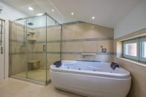 Kúpeľňa v ubytovaní Apartments Jarmila + 37 fotografií