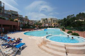 Gallery image of VUE MER ET ESTEREL SUR LA BAIE DE CANNES in Théoule-sur-Mer