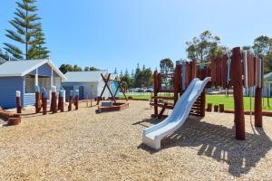 RAC Esperance Holiday Park的儿童游玩区