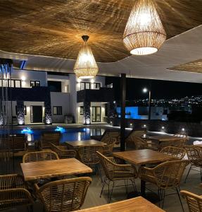 Πισίνα στο ή κοντά στο Onyx Hotel & Suites