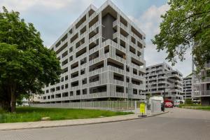 Gallery image of Stacja Wola Apartment Gumińska by Renters in Warsaw