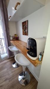 Fotografie z fotogalerie ubytování Résidence Cosy, chambre privée non mitoyenne avec serrure dans un appartement de 50 m carrés v destinaci Colombes