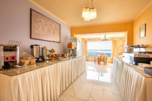 Dapur atau dapur kecil di Castelia Bay Hotel