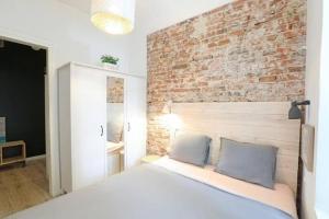 Postel nebo postele na pokoji v ubytování Urban Nest Apartments Blich 8