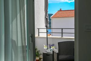 Balkón nebo terasa v ubytování Apartment Perlitto