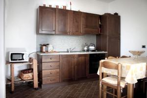Kuchyň nebo kuchyňský kout v ubytování Como Lake Samlu House - Menaggio