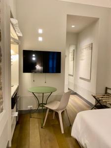 TV/trung tâm giải trí tại GombitHotel