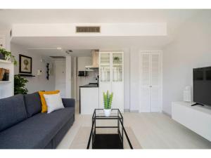 A television and/or entertainment centre at Lovely loft close Cuzco Sor Angela