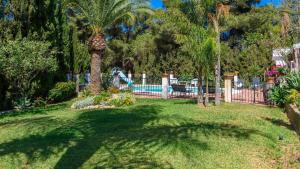 Vonkajšia záhrada v ubytovaní Villa Isabel Malaga - Churriana by Ruralidays