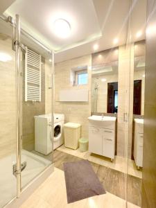 Kupatilo u objektu 11 Gdynia Morska - Apartament Mieszkanie dla 5 osób