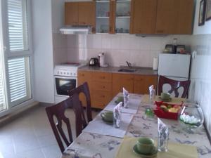 Kuchyň nebo kuchyňský kout v ubytování Apartment Z&E