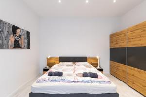 Flóra Lak 9400 Sopron, 20 Bécsi út kép - 2