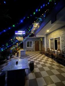 Зображення з фотогалереї помешкання Hotel October Inn у місті Покхара