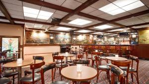 Restaurace v ubytování West Gate Inn Nyack